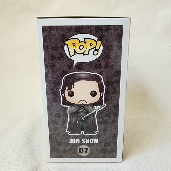 POP! Game of Thrones Jon Snow Figurine New in Box - Picture 4 of 5